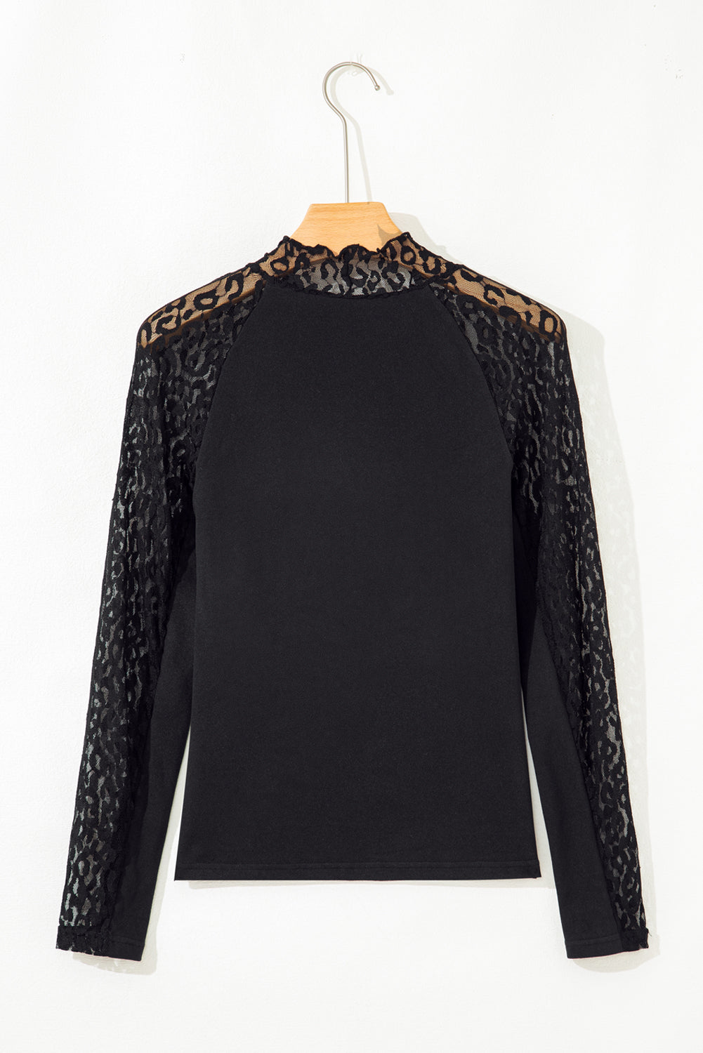 Elegant Black Fitted Top for Women - Chic Style Perfect for Casual or Dressy Occasions