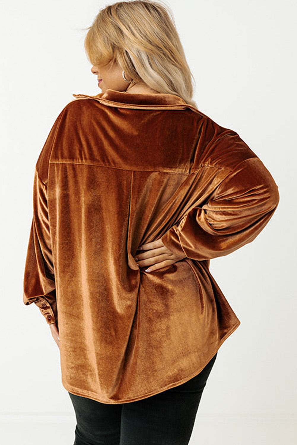 Elegant Plus Size Velvet Shirt for Women - Soft Luxe Fabric, Flattering Fit, Ideal for Casual or Dressy Events