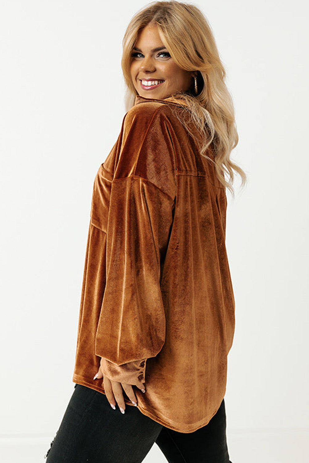 Elegant Plus Size Velvet Shirt for Women - Soft Luxe Fabric, Flattering Fit, Ideal for Casual or Dressy Events