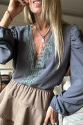 Chic Women's V-Neck Puff Sleeve Blouse with Wild Wind Eyelash Patch Detail - Perfect for Casual or Dressy Occasions