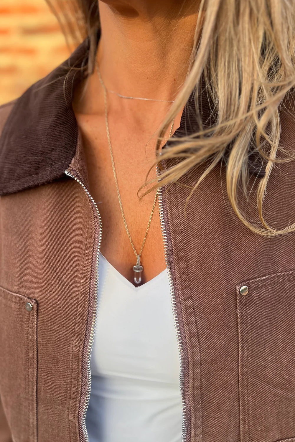 Stylish Women's Coffee Corduroy Collared Denim Jacket with Zipper - Comfortable, Versatile Outerwear for Every Occasion