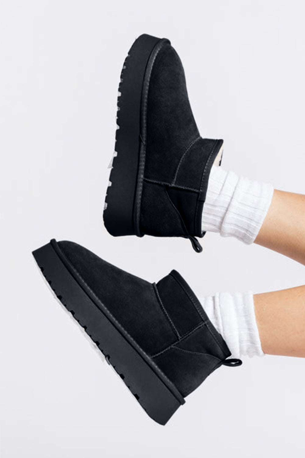 Women's Cozy Black Faux Fur-Lined Suede Ankle Snow Boots for Stylish Winter Comfort and Warmth