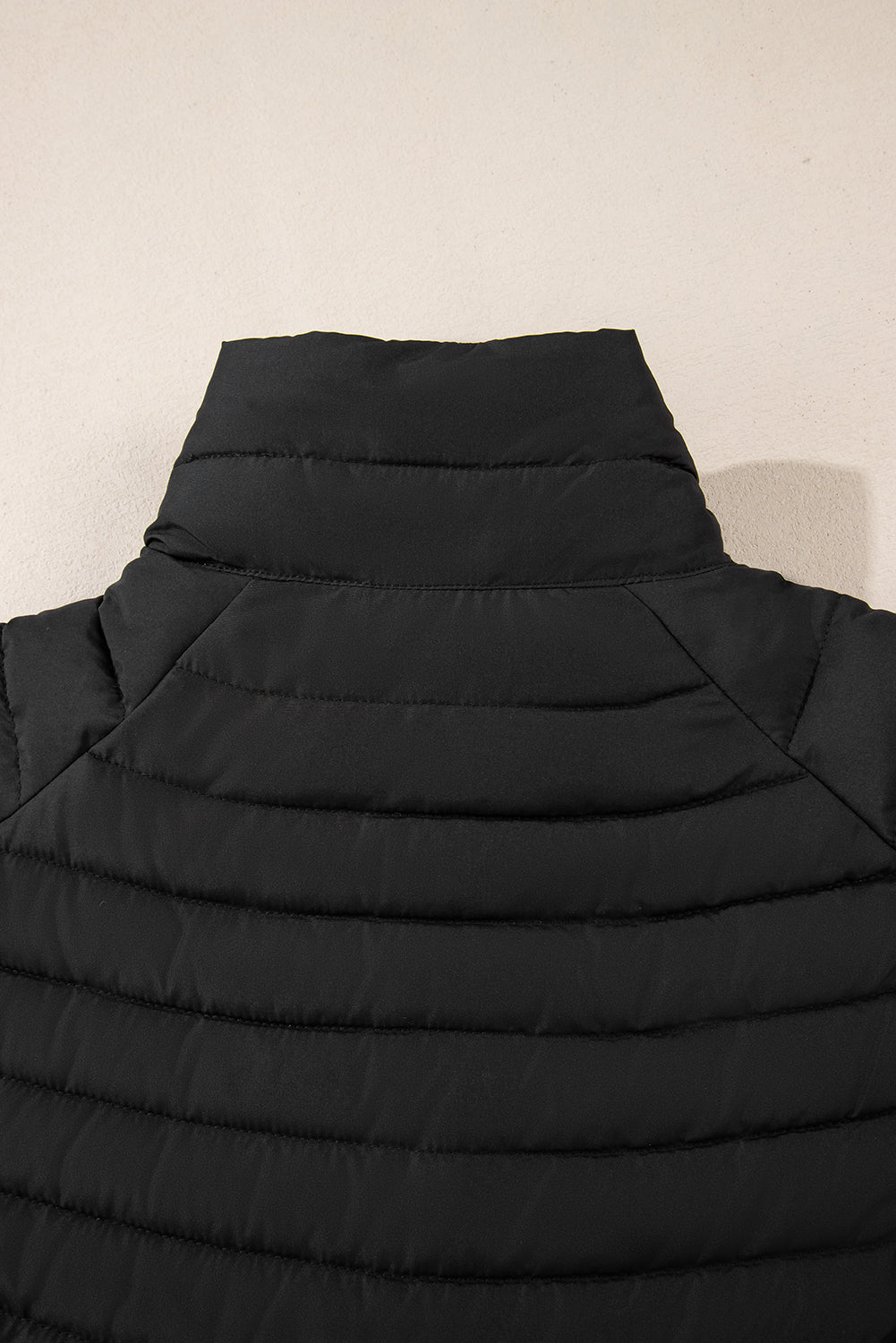 Cozy Women's Black Quilted Puffer Jacket - Stylish Zip-Up Winter Outerwear for Ultimate Warmth and Comfort