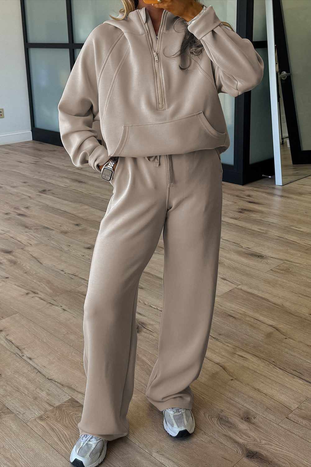 Women's Soft Fabric Casual Hoodie & Active Pants Set - Stylish and Comfortable for Everyday Wear