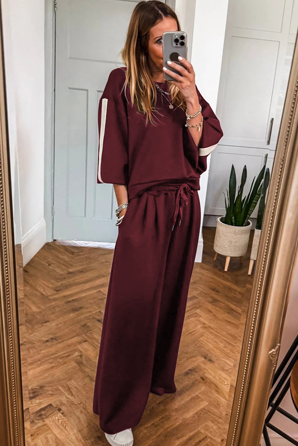 Burgundy Women's Casual Varsity Striped 3/4 Sleeve Pullover & Drawstring Sweatpants Set for Ultimate Comfort