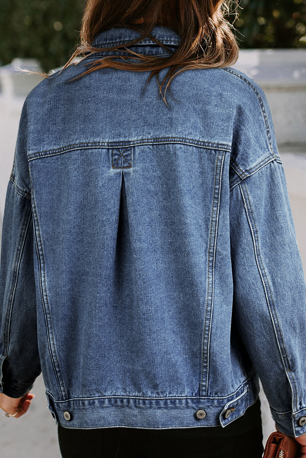 Trendy Women's Oversized Dark Blue Denim Jacket with Functional Pockets for Casual Everyday Wear