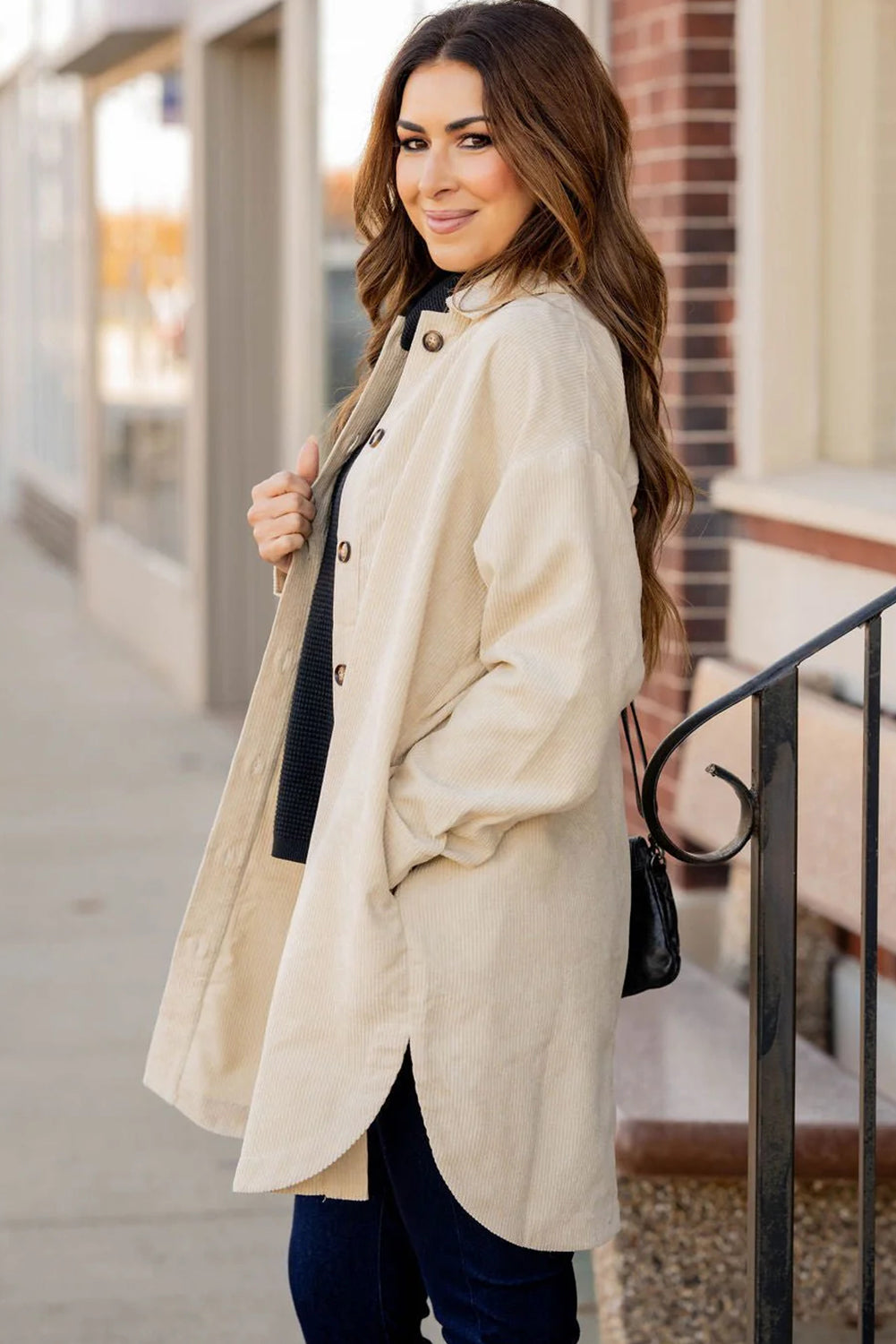 Trendy Women's Oversized Jet Stream Corduroy Shacket with Side Slits - Stylish Casual Fall Layering Jacket
