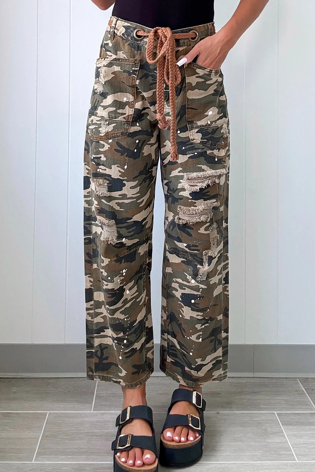 Trendy Women's Green Camouflage Distressed Denim Pants - Casual Loose Fit for Effortless Everyday Style