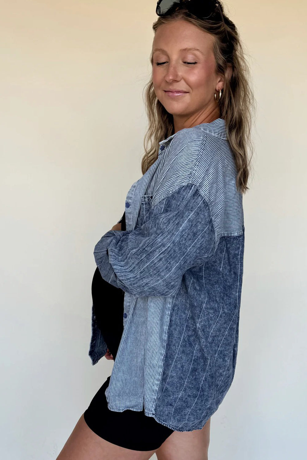 Trendy Women's Blue Patchwork Denim Jacket with Stripes & Drop Shoulder - Stylish Casual Outerwear for Every Occasion