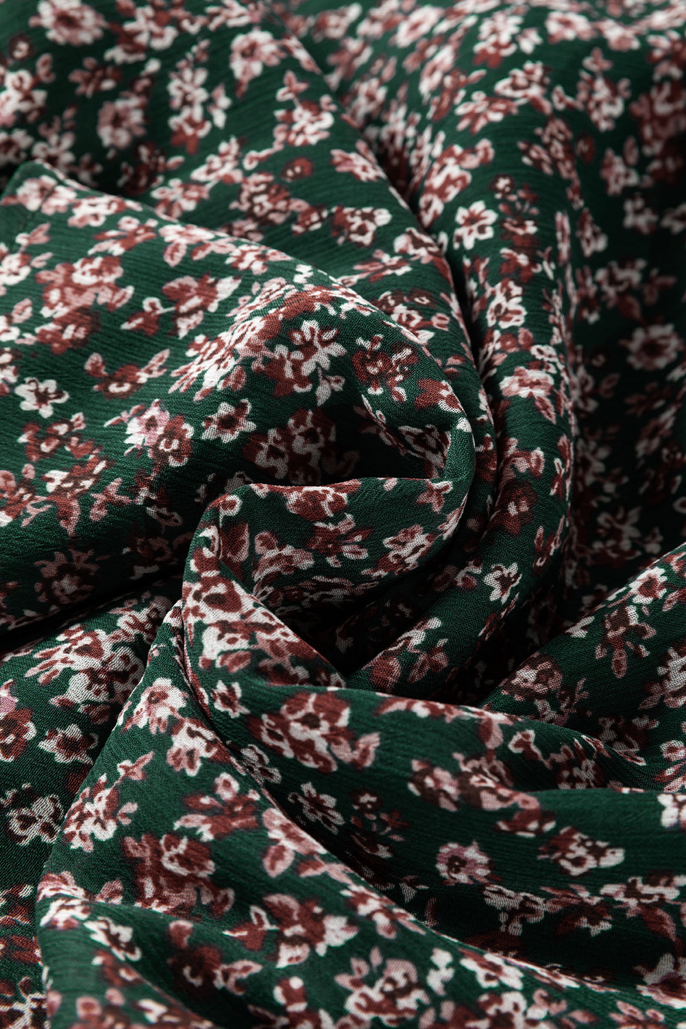 Elegant Women's Green Floral Summer Dress - Flowy Fit Perfect for Casual Outings, Garden Parties, and Outdoor Events