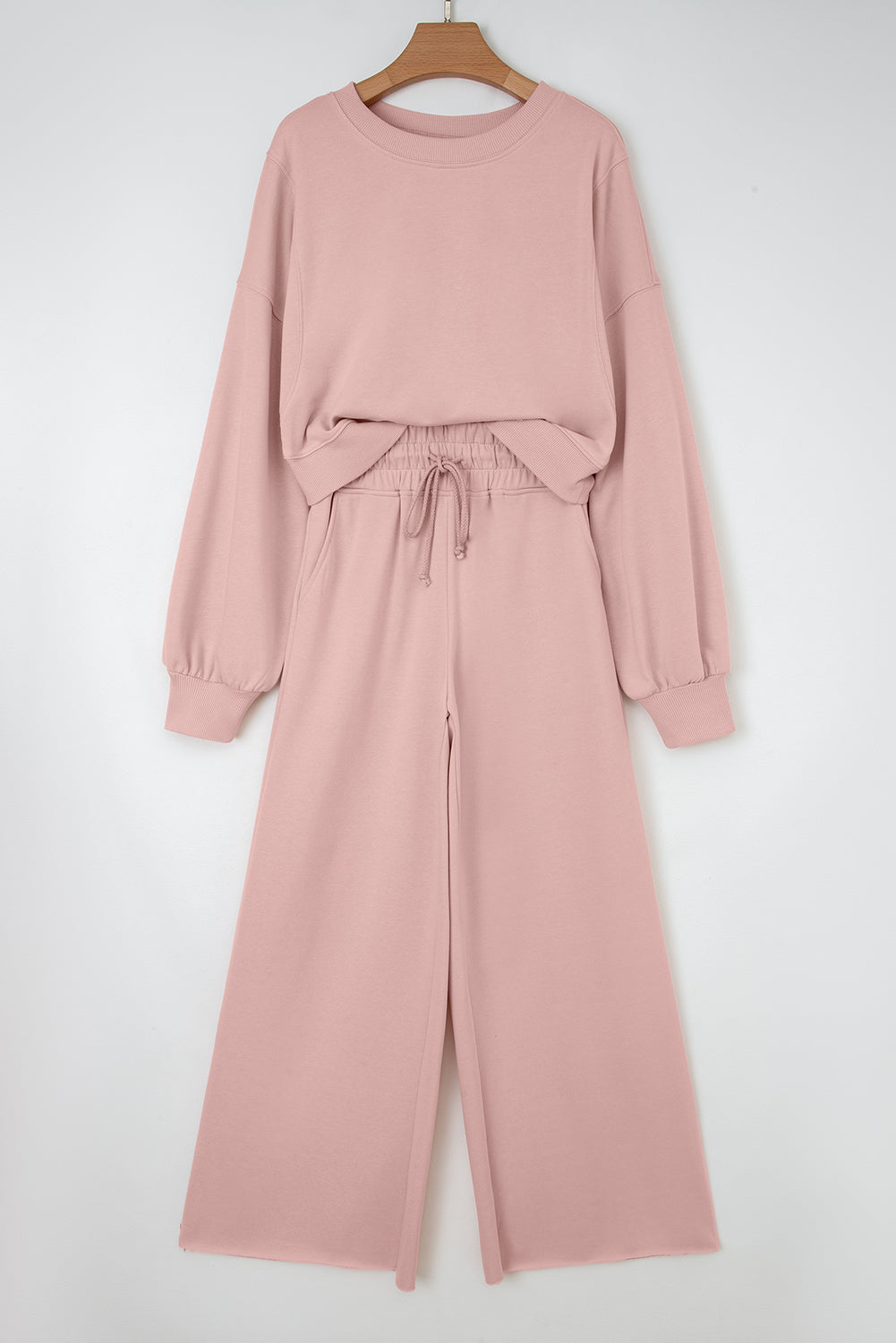 Elegant Women's Wide Leg Pant Set in Soft Fabric - Versatile and Comfortable Outfit for Casual or Dressy Events