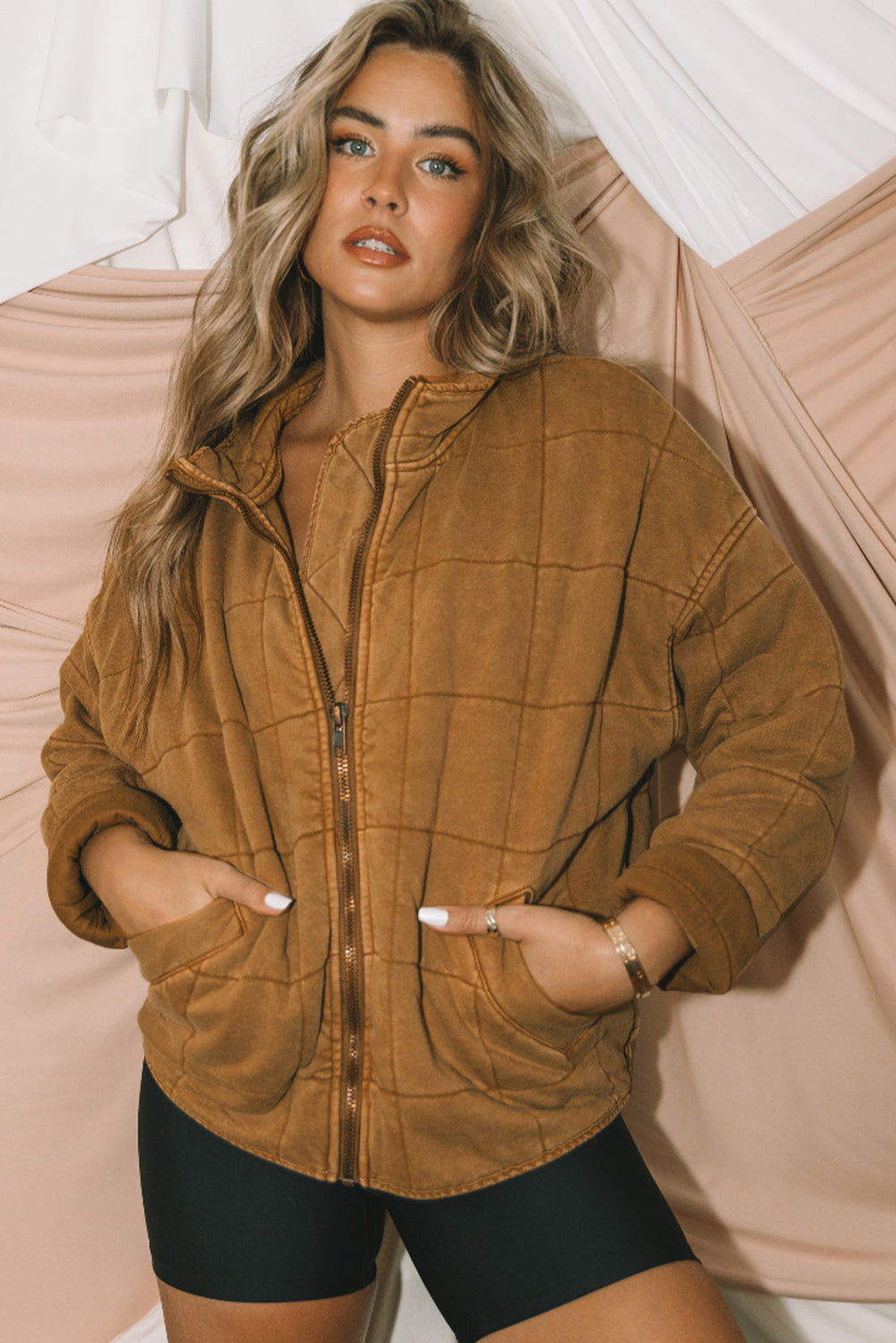 Women's Cozy Chestnut Quilted Winter Jacket - Stylish Zip-Up Outerwear with Pockets for Warmth and Comfort