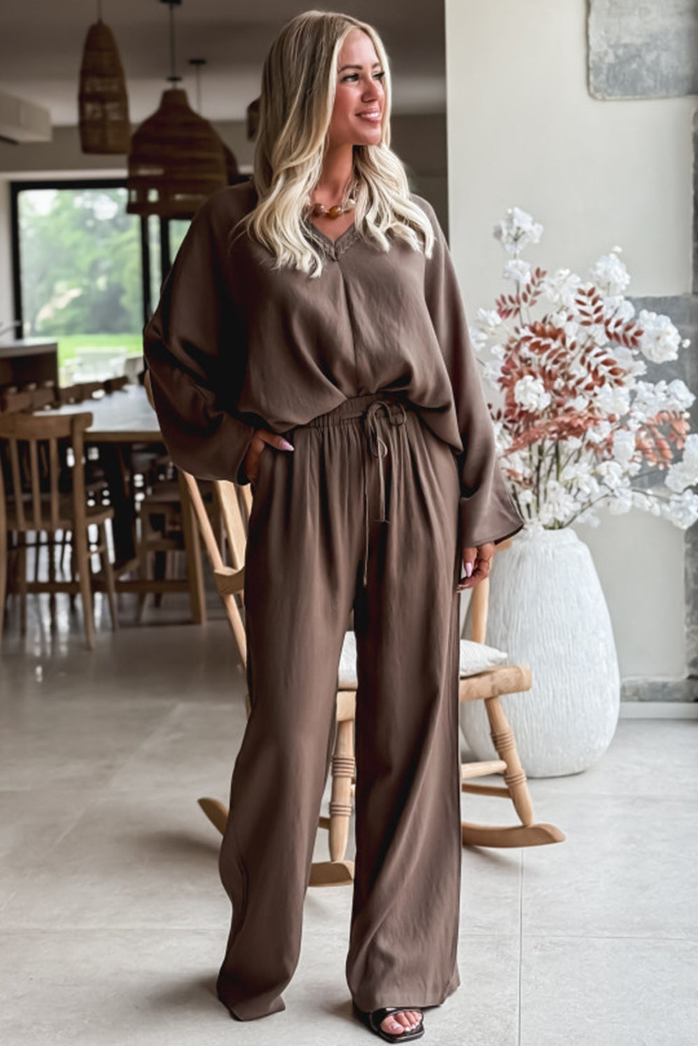 Women's Dark Brown V-Neck Braided Long Sleeve Top & Drawstring High-Waist Pants Set - Casual Loose Fit 2-Piece Outfit