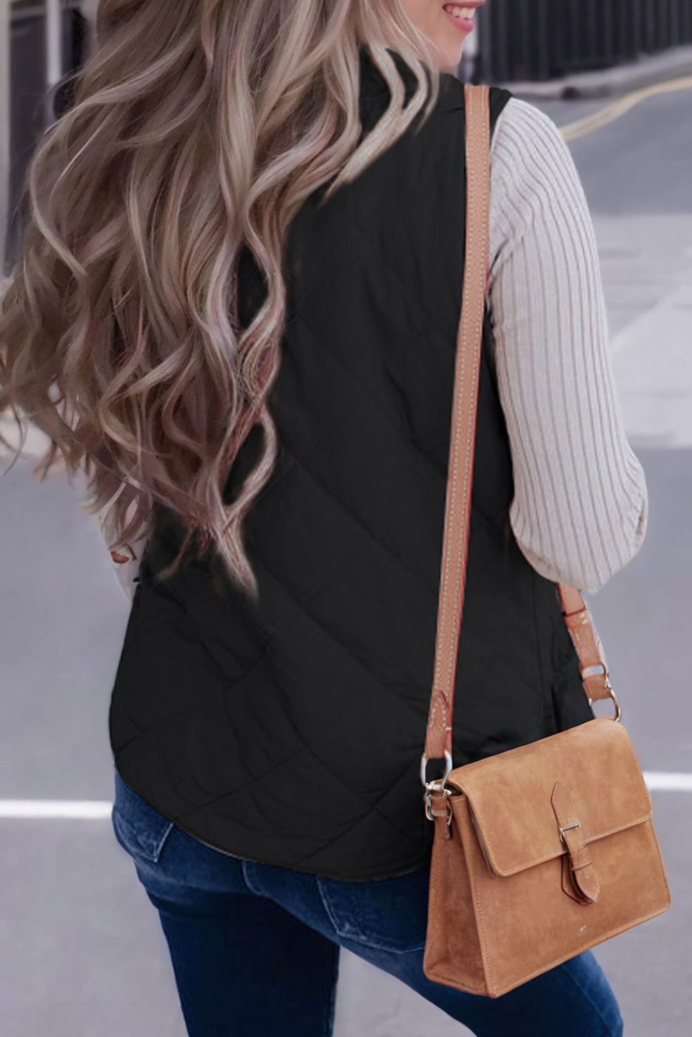 Cozy Women's Black Quilted Zip-Up Vest Coat with Fleece Lining for Stylish Winter Layering