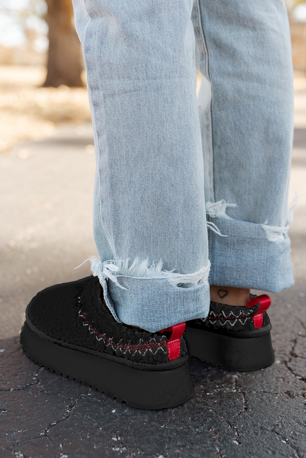 Women's Embroidered Black Sherpa Plush Snow Boots with Thick Sole for Cozy Comfort and Chic Winter Style