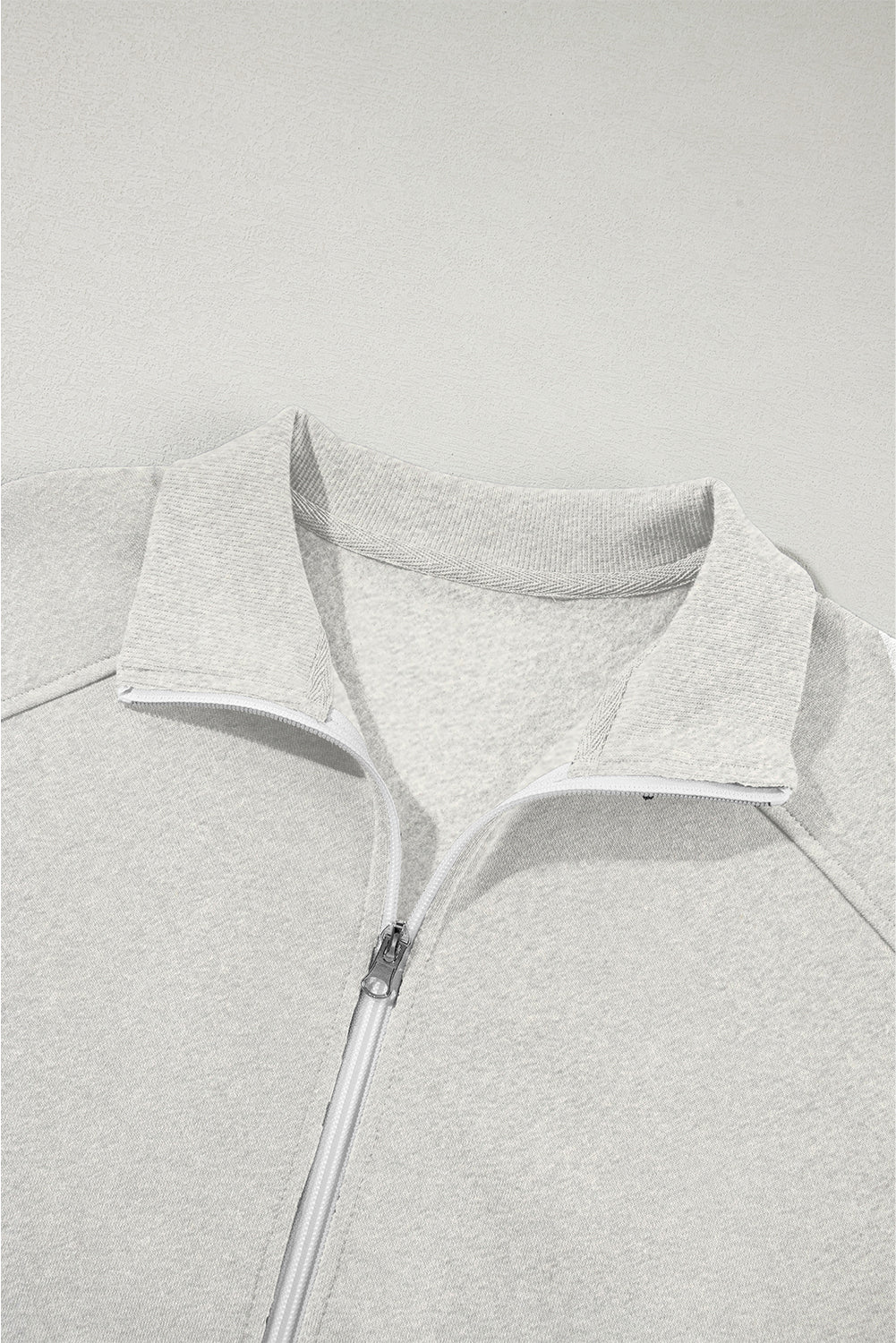 Women's Light Grey Activewear Set: Drop Shoulder Zip-Up Jacket & Drawstring Pants for Stylish Comfort in Fitness