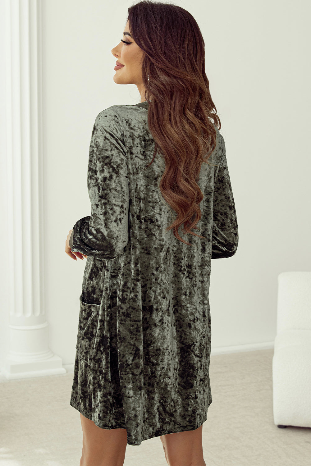 Chic Women's Jungle Green Velvet V-Neck Dress with Pockets - Relaxed Fit, Perfect for Any Occasion