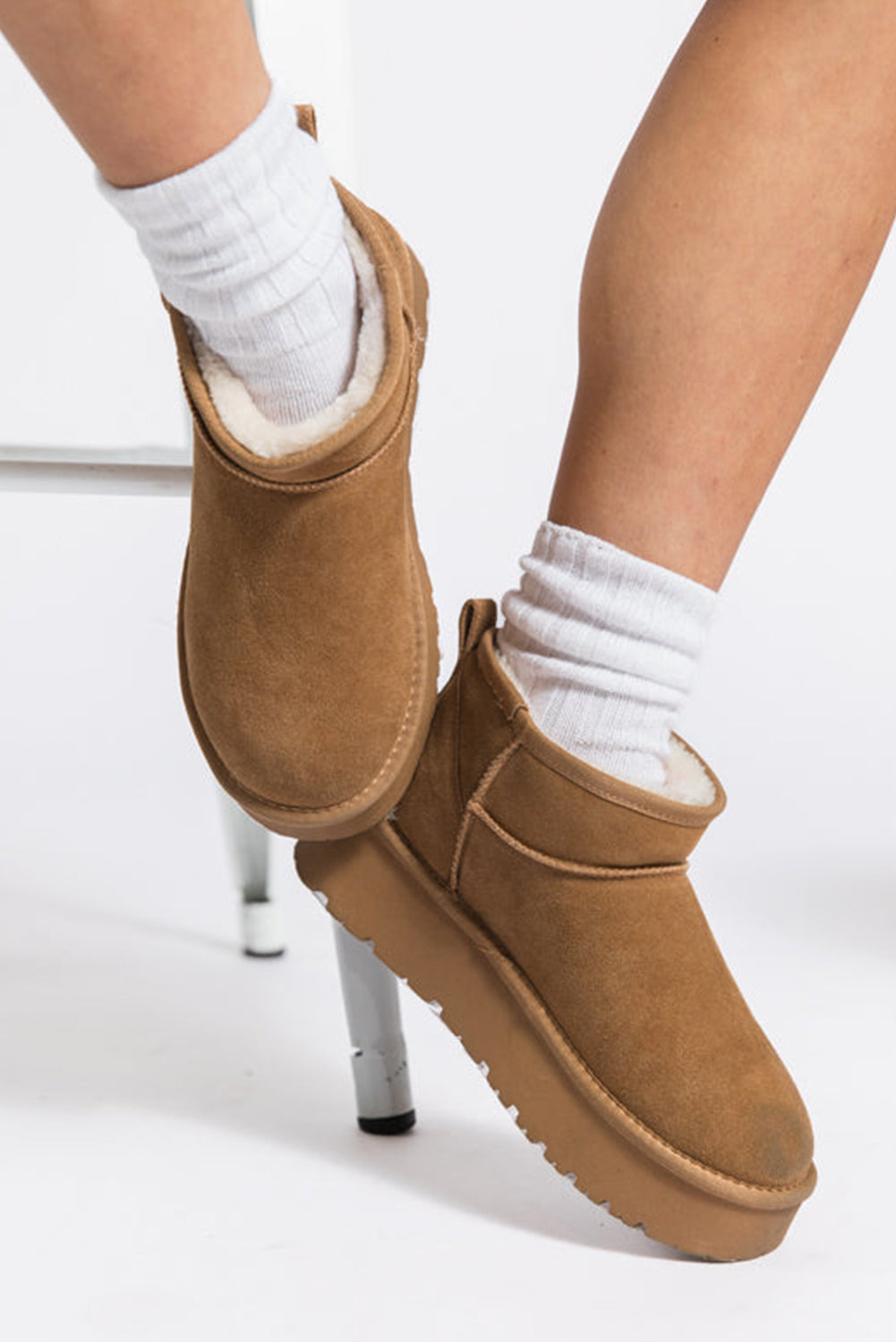 Cozy Women's Chestnut Suede Ankle Snow Boots with Faux Fur Lining for Stylish Winter Comfort