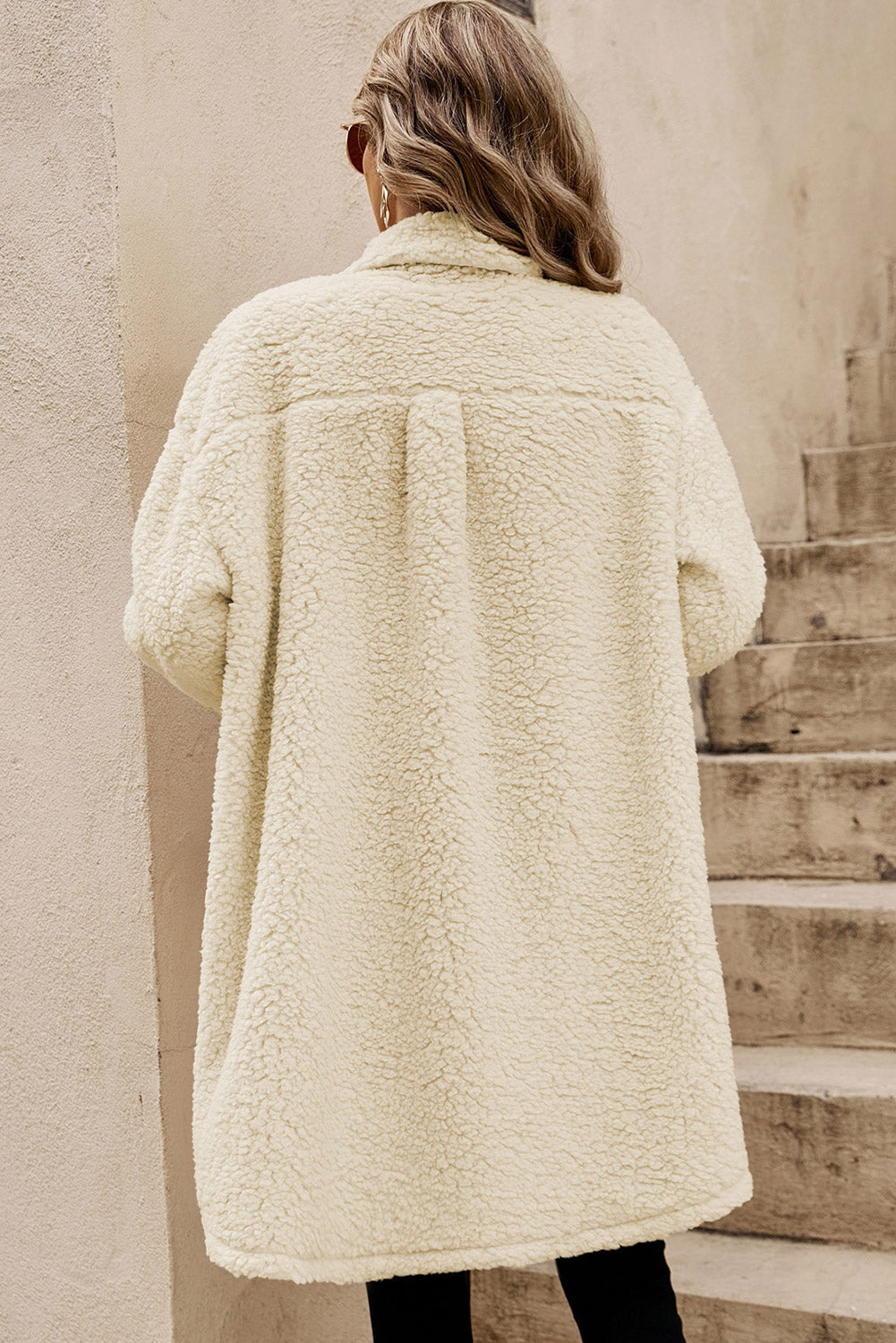 Cozy Women's Beige Teddy Coat with Contrast Flap Pockets, Stylish Single Breasted Outerwear for Cold Weather