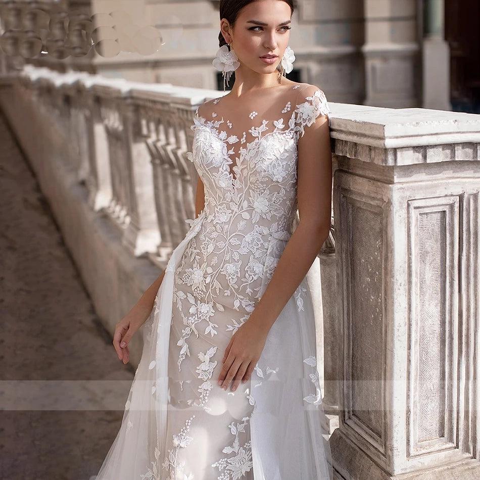 Detachable Mermaid Wedding Dress – Sweetheart Neckline, Appliqués, Short Sleeves & Backless, Custom Made