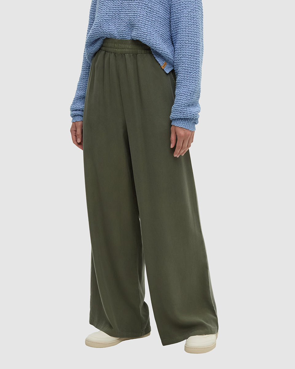 1 Stop Fashions
