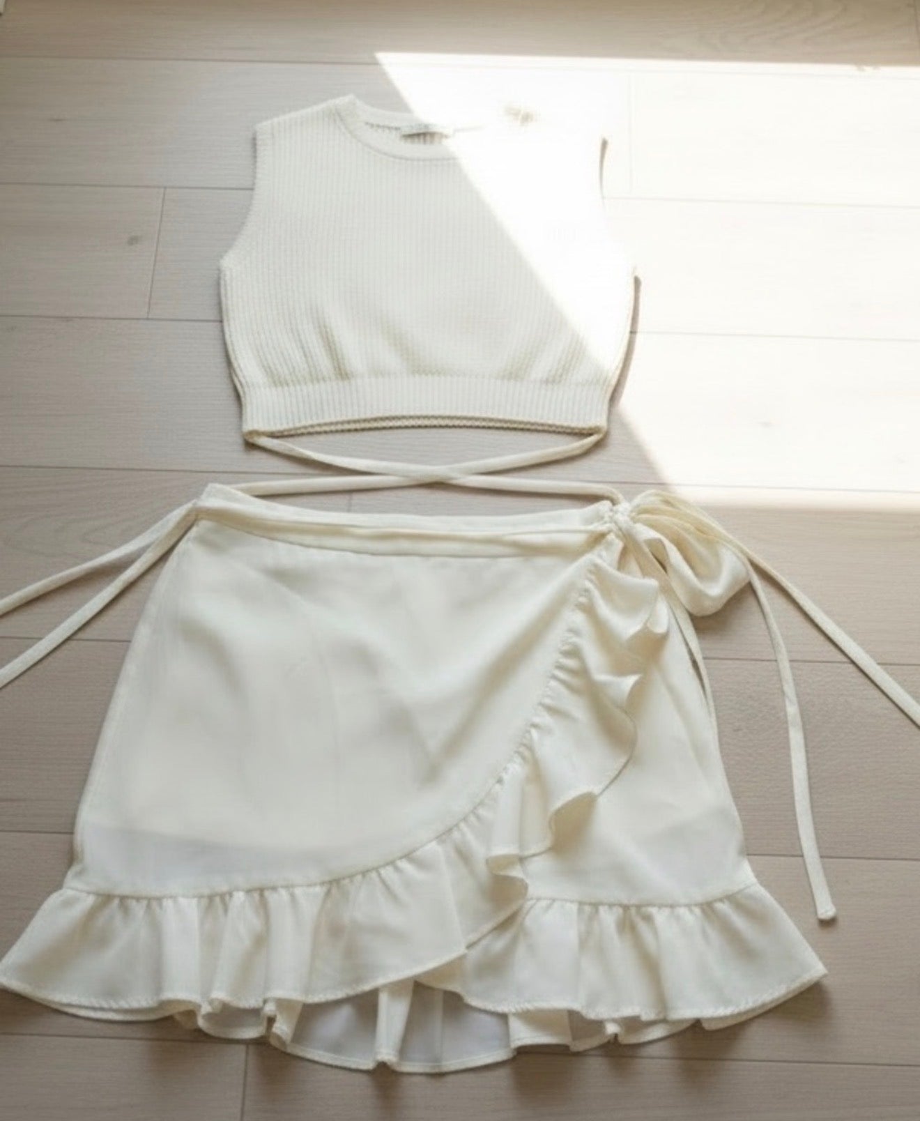 Cream ruffle side tie skirt