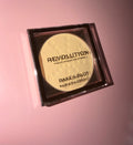 Revolution London bake & blot baking / setting powder  -banana