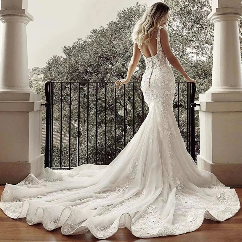 2-in-1 Mermaid Wedding Dress – Organza Embroidery Ball Gown, Square Collar & Sleeveless, Custom Made