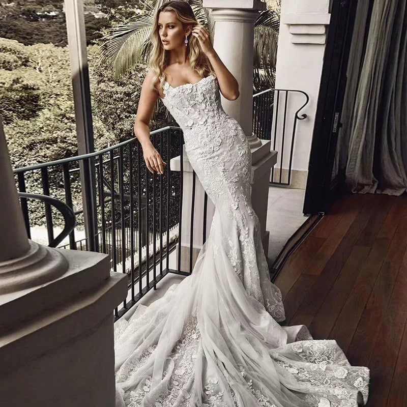 2-in-1 Mermaid Wedding Dress – Organza Embroidery Ball Gown, Square Collar & Sleeveless, Custom Made