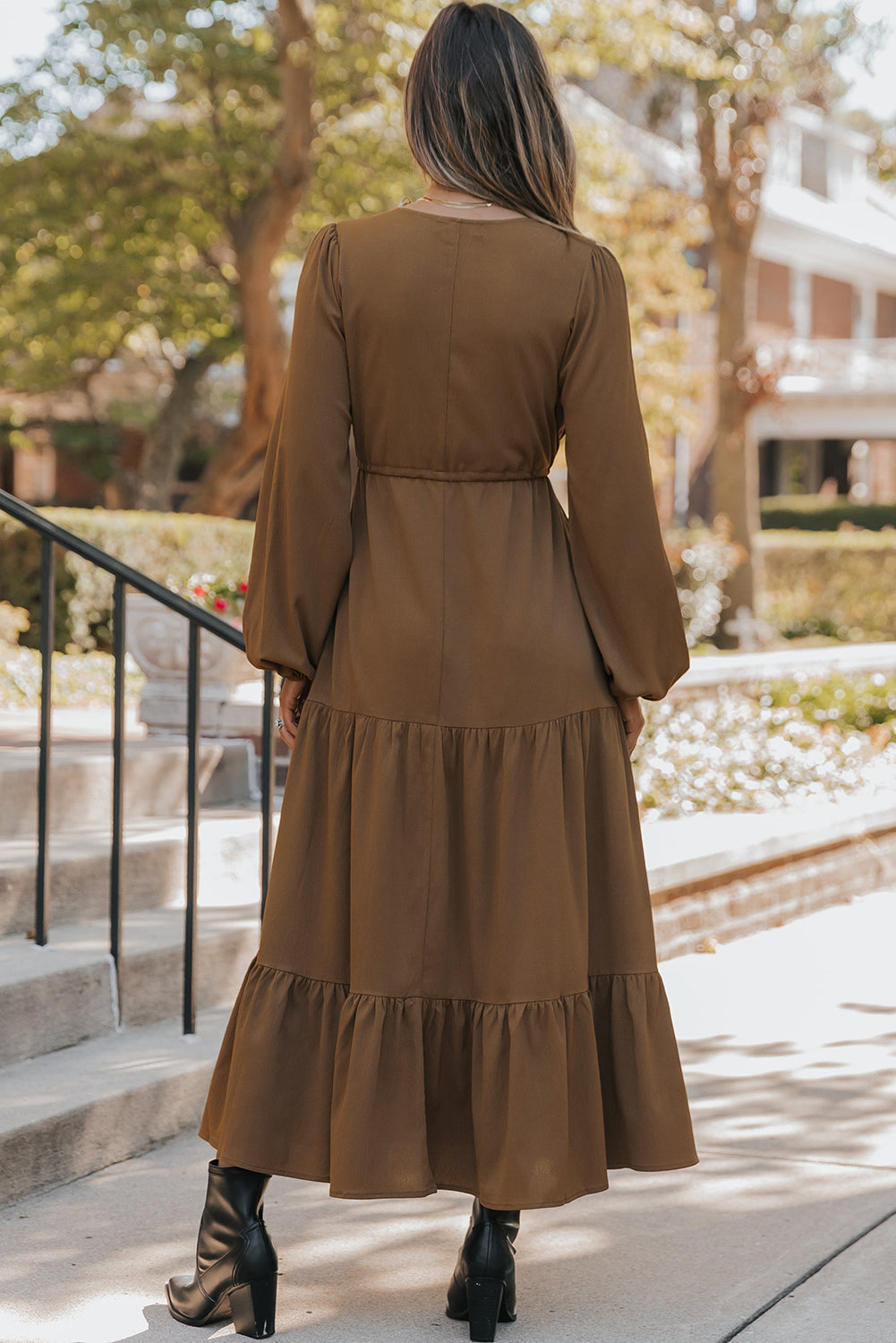 Elegant Women's Long Sleeve Maxi Dress - Flowy Fit in Classic Colors, Ideal for Parties, Weddings, or Casual Outings