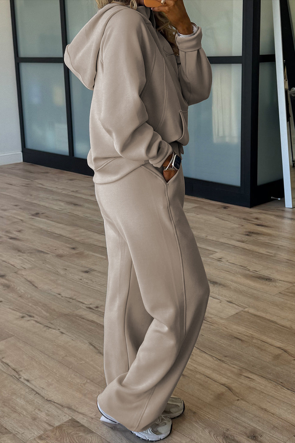 Women's Soft Fabric Casual Hoodie & Active Pants Set - Stylish and Comfortable for Everyday Wear