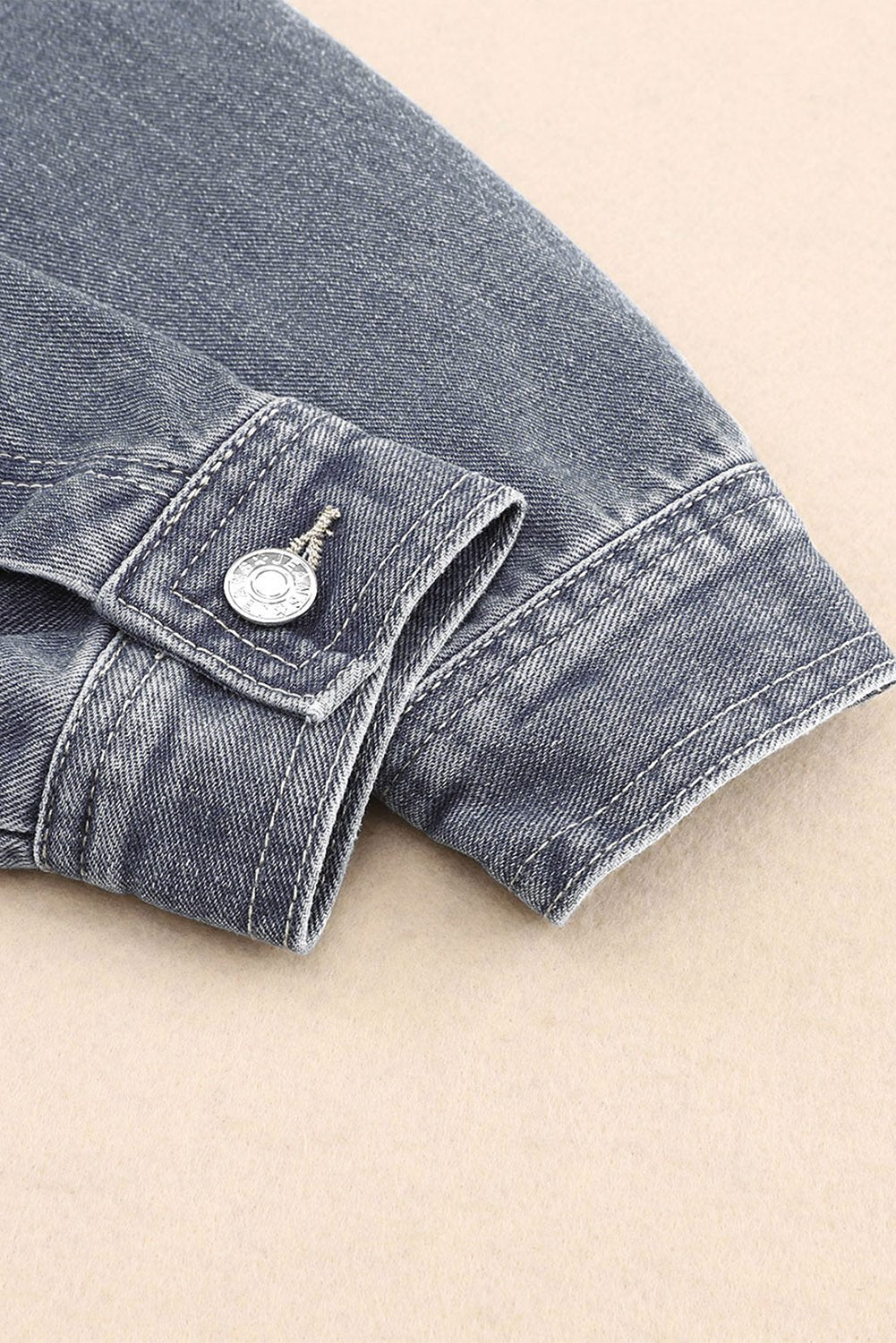 Casual Women's Gray Denim Jacket with Chest Pockets, Drop Shoulder Design, Relaxed Fit for Effortless Everyday Style
