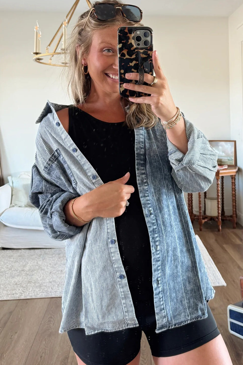 Trendy Women's Blue Patchwork Denim Jacket with Stripes & Drop Shoulder - Stylish Casual Outerwear for Every Occasion