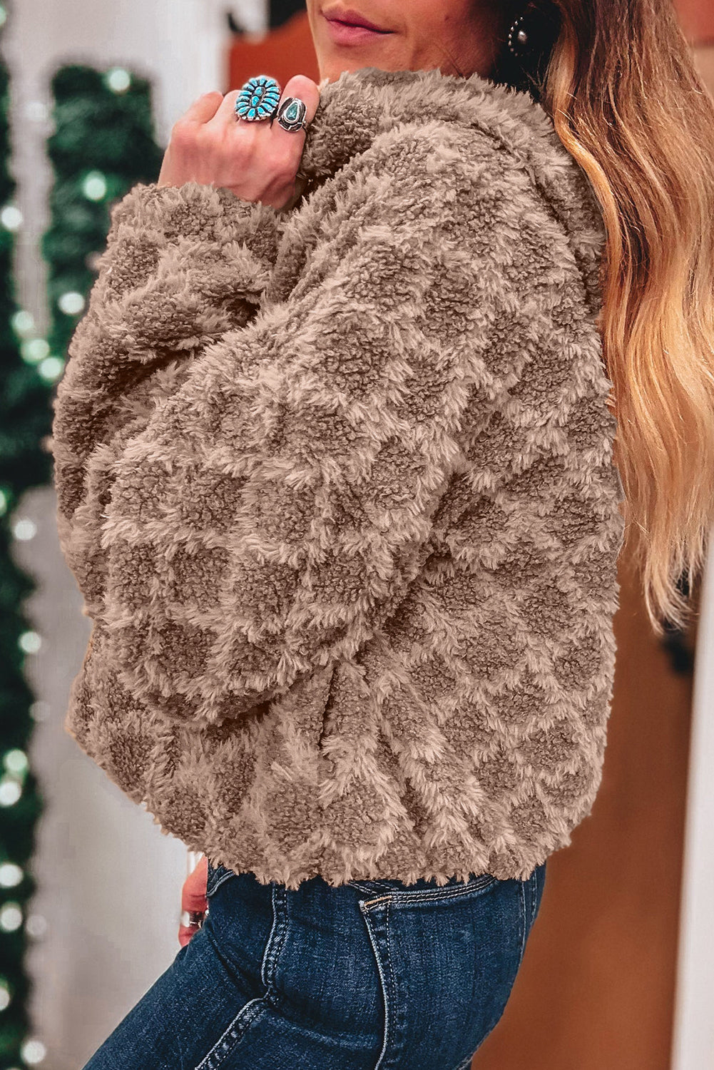 Cozy Women's Chestnut Brown Sherpa Hooded Jacket with Side Pockets - Stylish Zip-Up for Casual Comfort