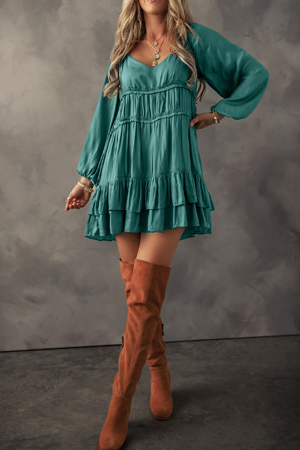 Women's Mist Green Puff Sleeve Mini Dress - Tiered Ruffled Design, Loose Fit, Ideal for Summer Outings and Casual Events