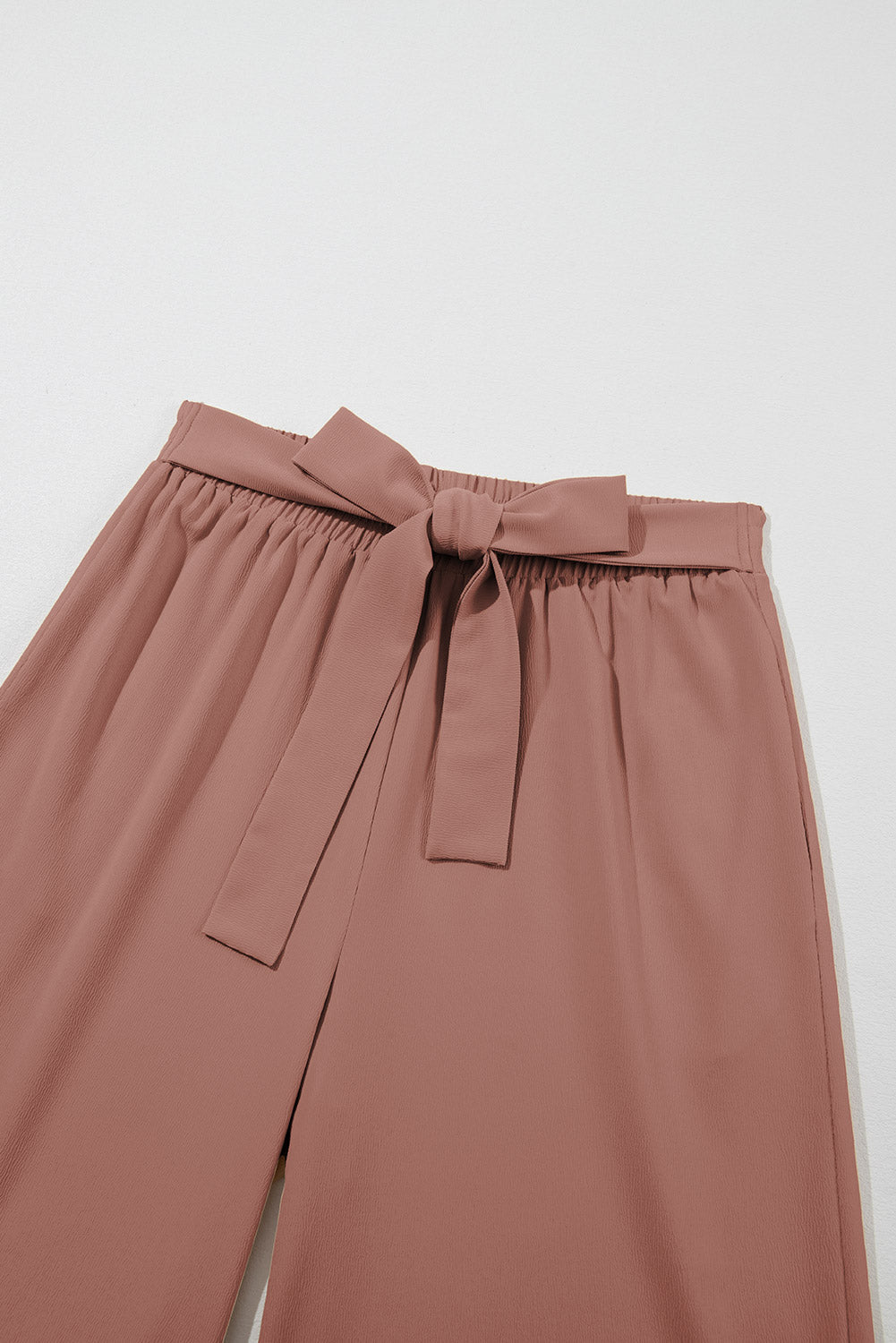 Stylish Women's Wide Leg Flowy Pants in Soft Fabric - Comfortable Trousers for Effortless Everyday Chic