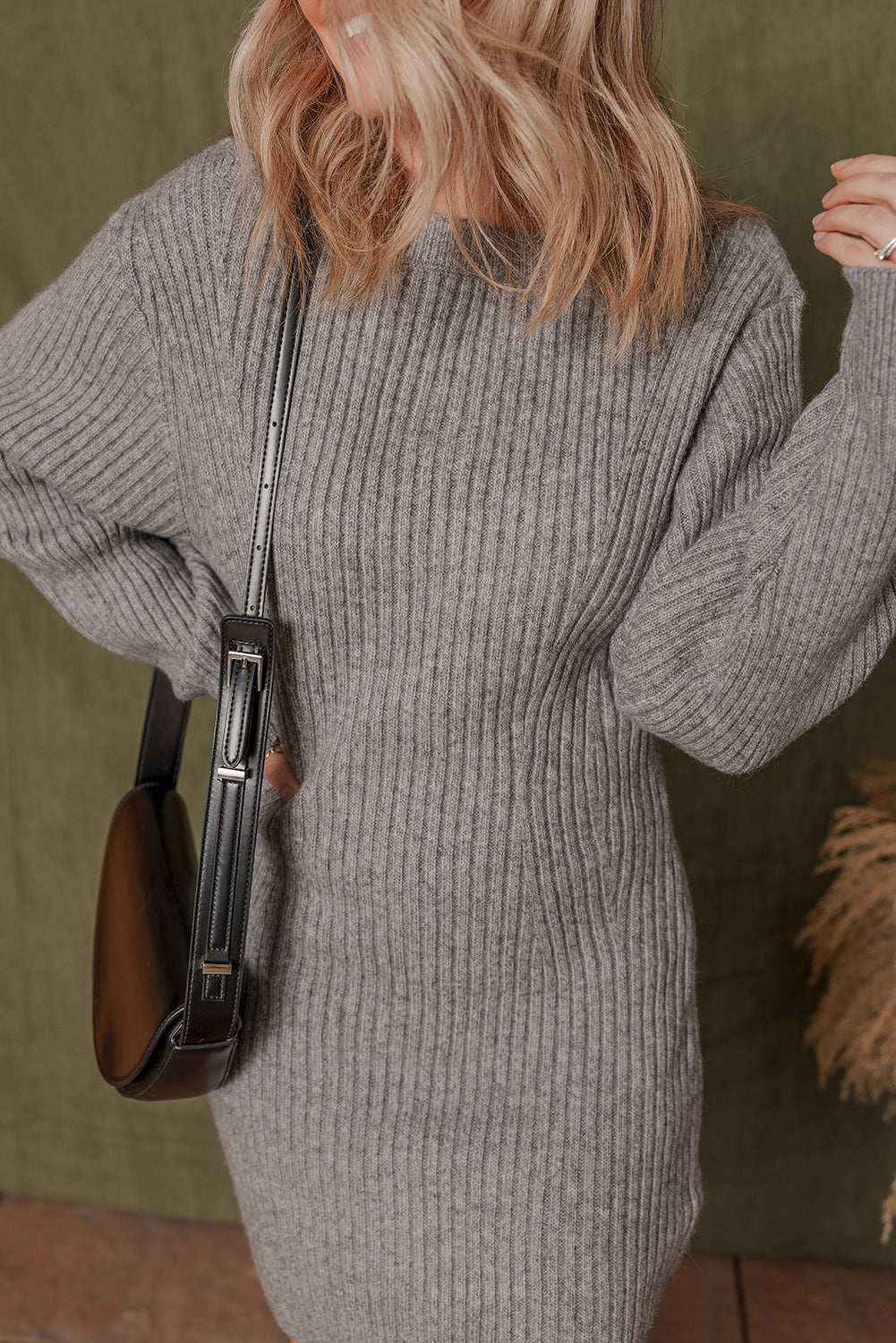 Chic Women's Gray Ribbed Knit Long Sleeve Sweater Dress - Slim Fit Casual Style for Fall and Winter Wardrobe