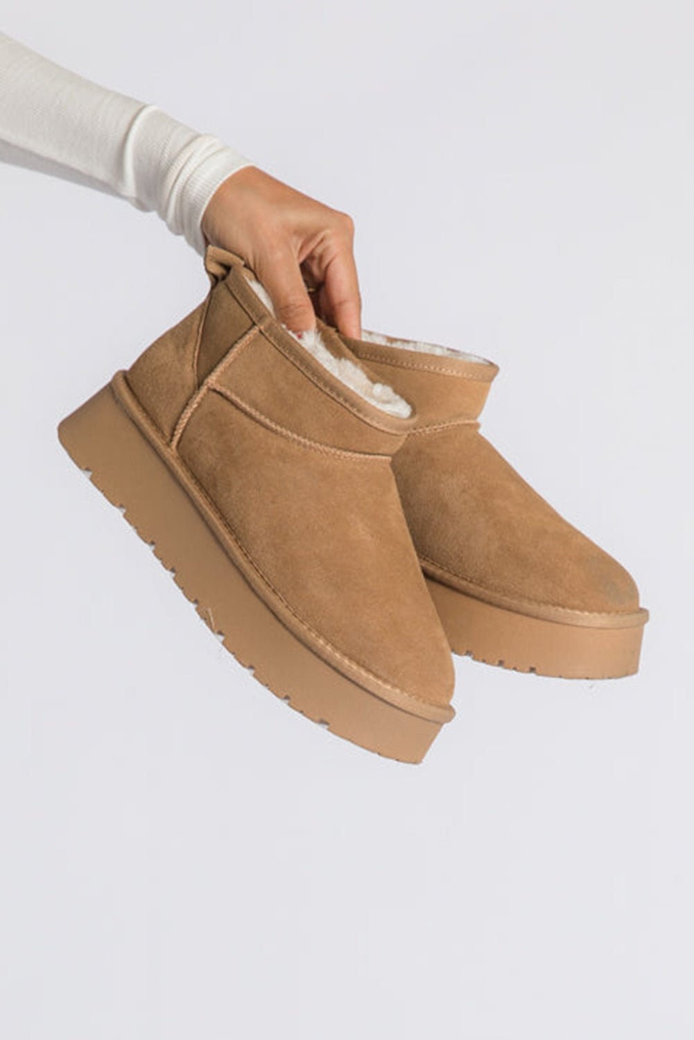 Cozy Women's Chestnut Suede Ankle Snow Boots with Faux Fur Lining for Stylish Winter Comfort