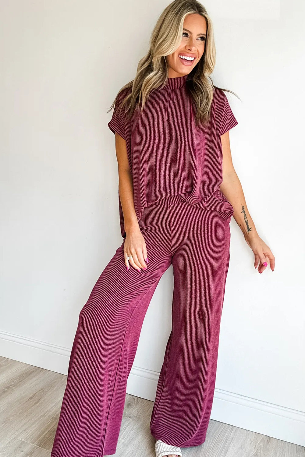 Burgundy High Neck Loose Tee & Elastic High Waist Pants Set for Women - Trendy Twisted Ribbed Lounge Wear Outfit