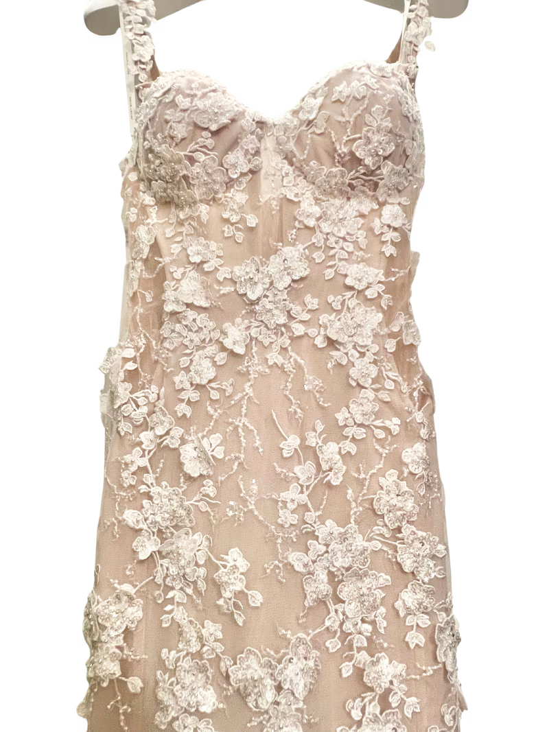 Romantic Mermaid Wedding Dress – V-Neck, Lace Appliqués & 3D Floral Details, Custom Made