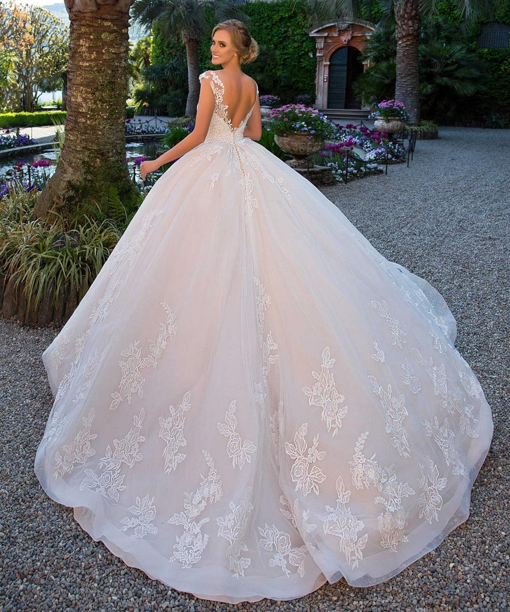 V-Neck 3D Floral Ball Gown Wedding Dress – Lace Appliqués & Princess Train, Custom Made