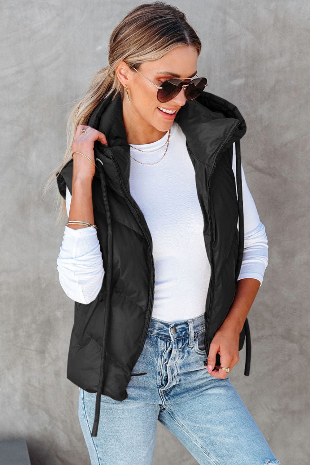 Women's Solid Lightweight Thermal Layer Sleeveless Zip-Up Vest Coat