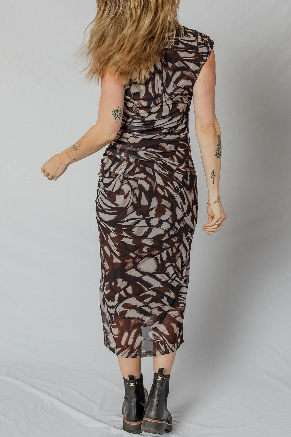 Women's Abstract Brown Mesh Midi Dress with Ruched Side Slit