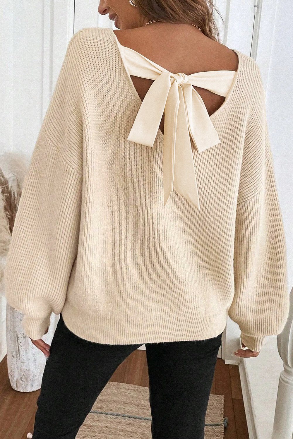 Women's Jet Stream V-Back Ribbon Detail Ribbed Knit Sweater