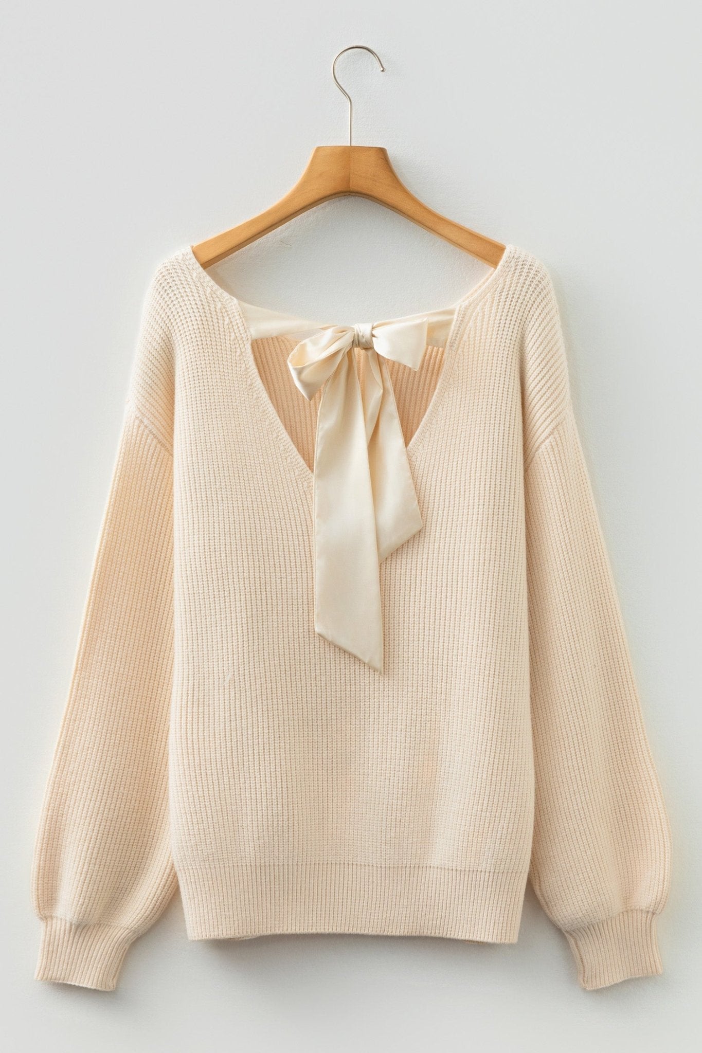 Women's Jet Stream V-Back Ribbon Detail Ribbed Knit Sweater