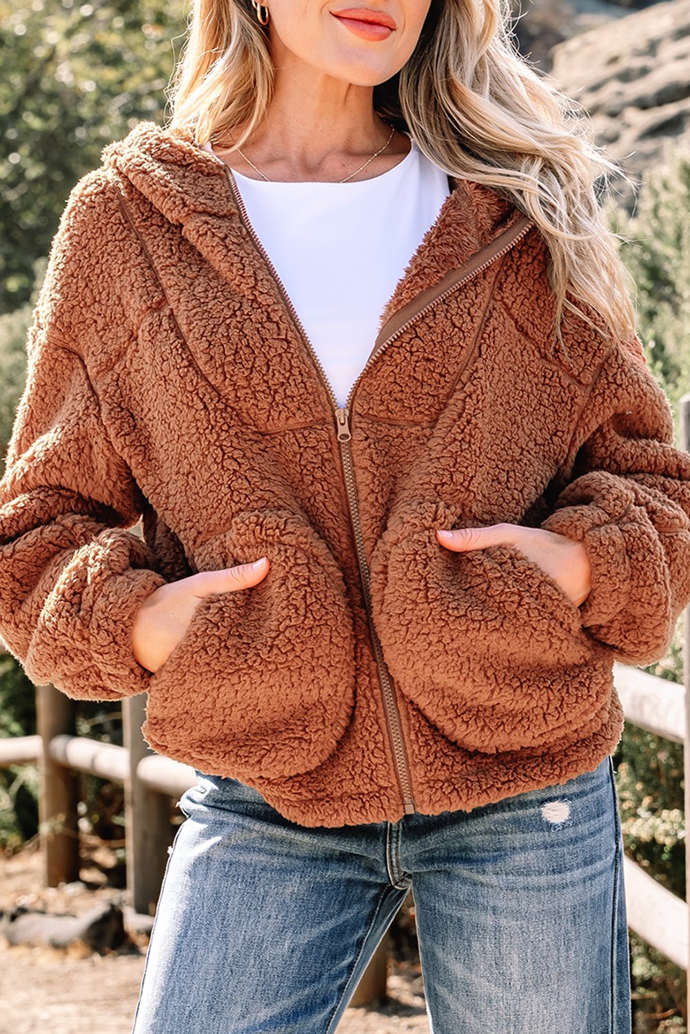 Women's Light Grey Women's Cozy Sherpa Jacket with Pockets - Soft Fleece Layer for Casual Style and Comfort