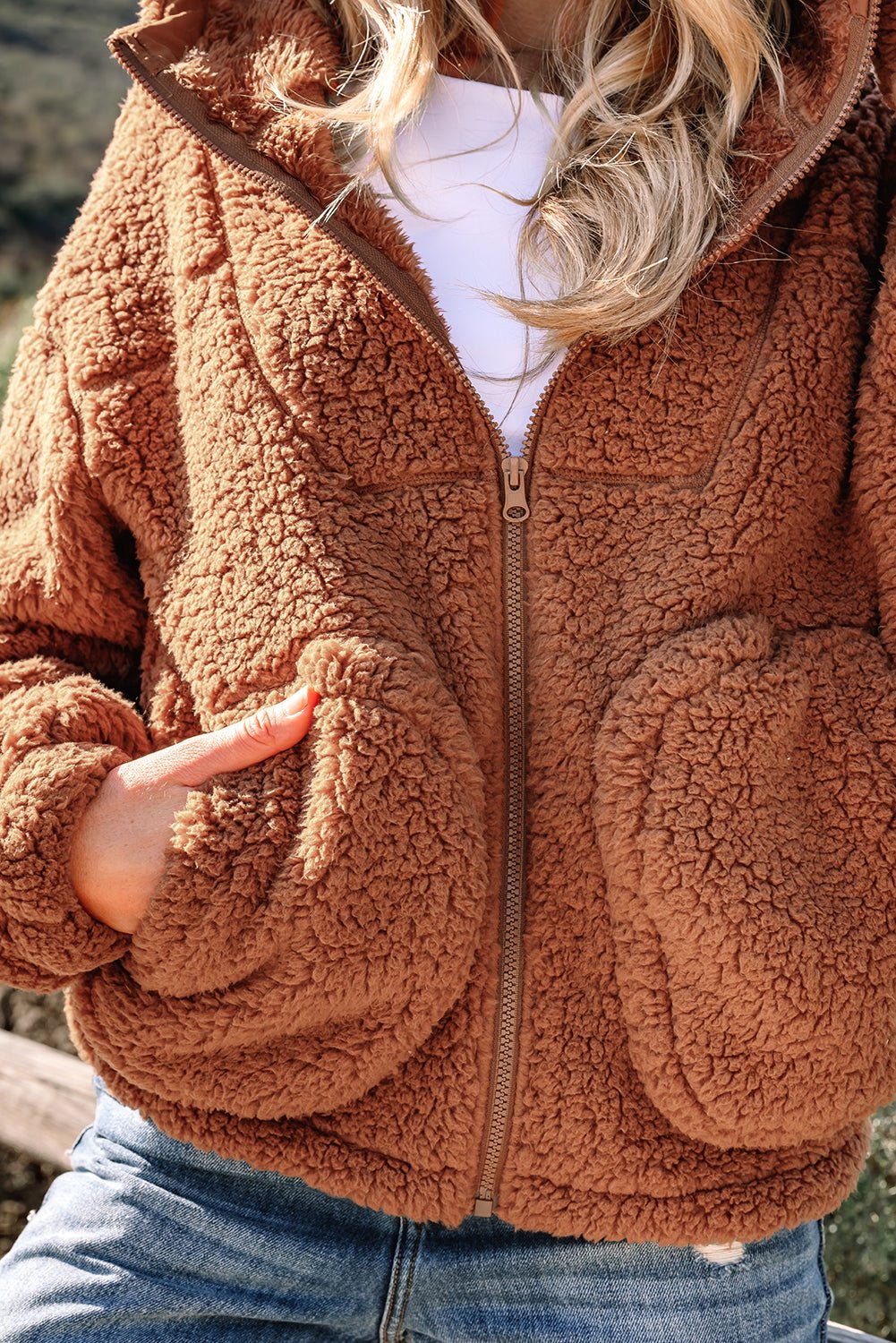 Women's Light Grey Women's Cozy Sherpa Jacket with Pockets - Soft Fleece Layer for Casual Style and Comfort