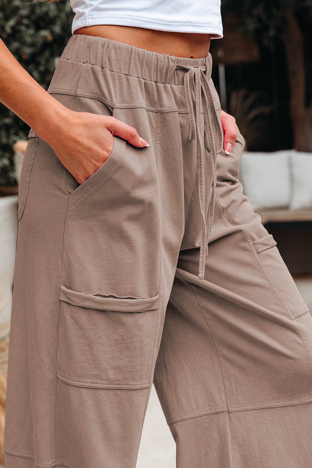 Women's Mineral Wash Cotton Wide-Leg Cargo Pants in Smoke Gray